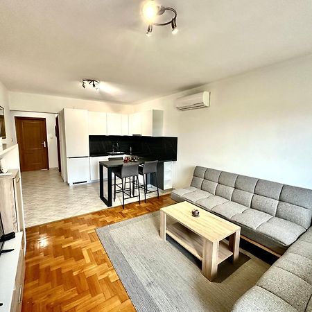 Apartment Ines Medulin Exteriör bild