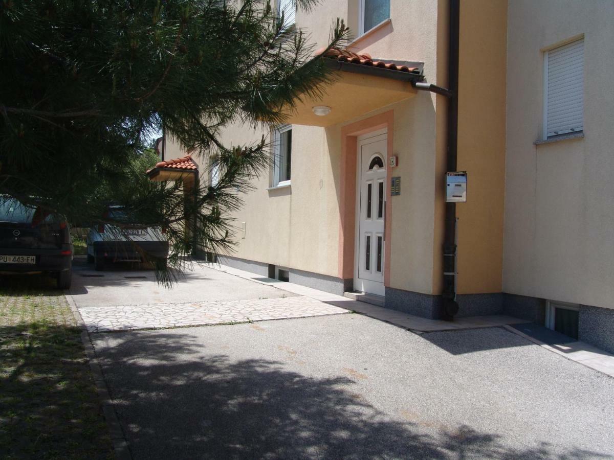 Apartment Ines Medulin Exteriör bild